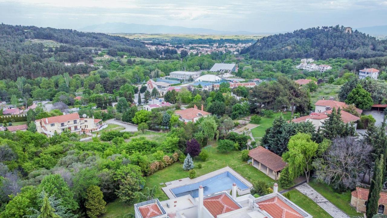 Villa Acropolis Serres Next To Center Buitenkant foto